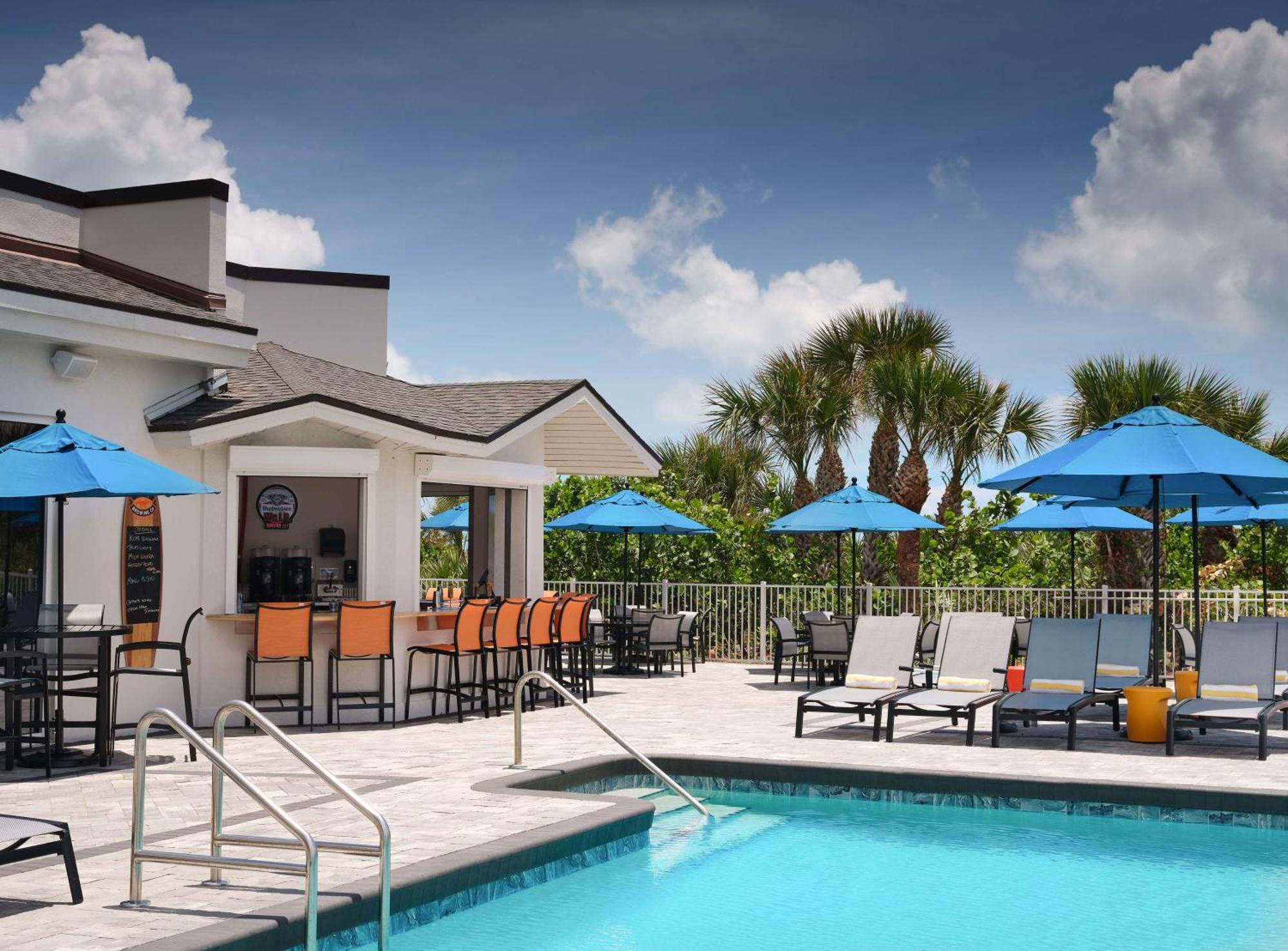 Hilton Garden Inn Cocoa Beach-Oceanfront, Fl Exterior photo